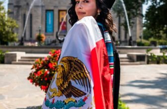 كيف تحصل على منحة دراسية في جامعة إسبانية؟