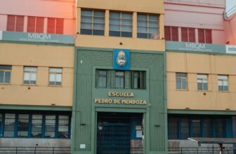 أفضل معاهد تعلم اللغة الإسبانية للمهاجرين