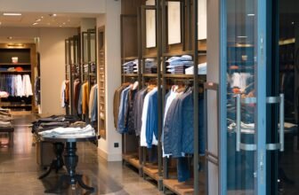 مقارنة بين أشهر المتاجر الإلكترونية في إسبانيا: أمازون، إل كرتي انكلس، كارفور، زالاندو، فناك، وميديا ماركت